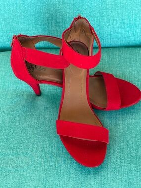 Style & Co. Red Suede Ankle-Strap Mid Heels